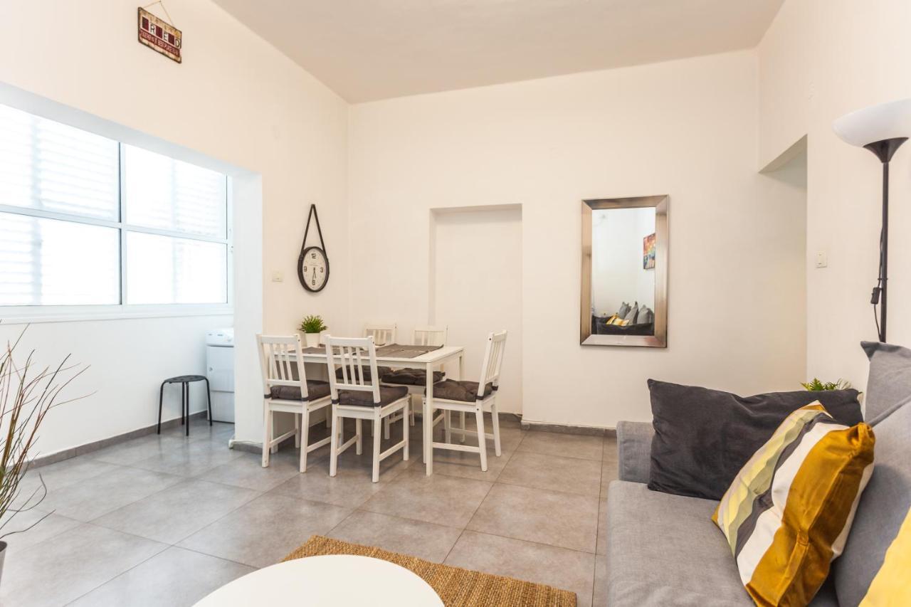 Lovely Apartment Close To The Beach Tel Awiw Zewnętrze zdjęcie